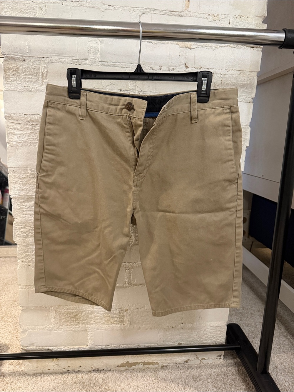 Volcom Men's Tan Flat-Front Cotton Shorts